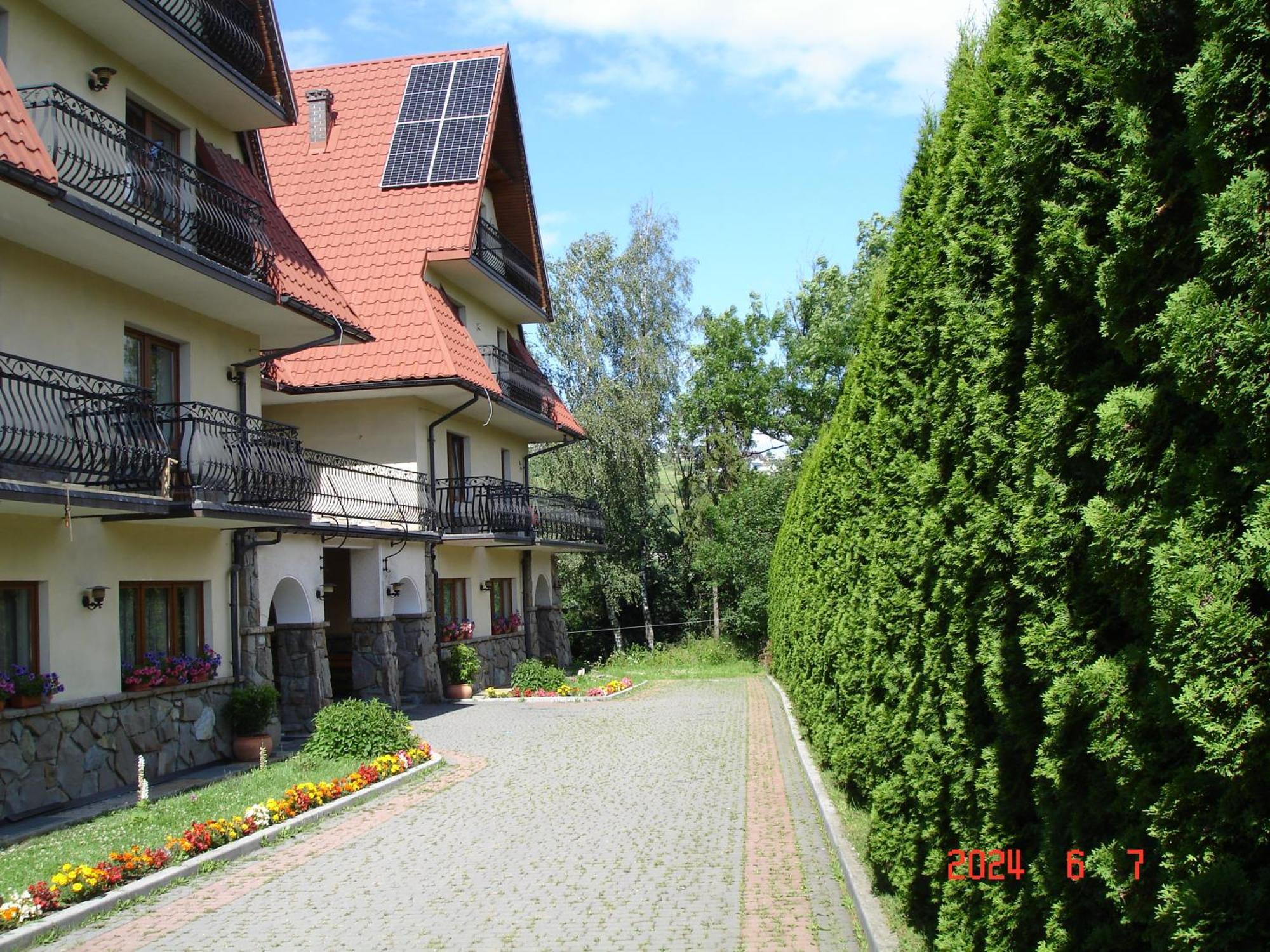 Dom Wypoczynkowy Podhalanka Bed and Breakfast Bialka Tatrzanska Buitenkant foto